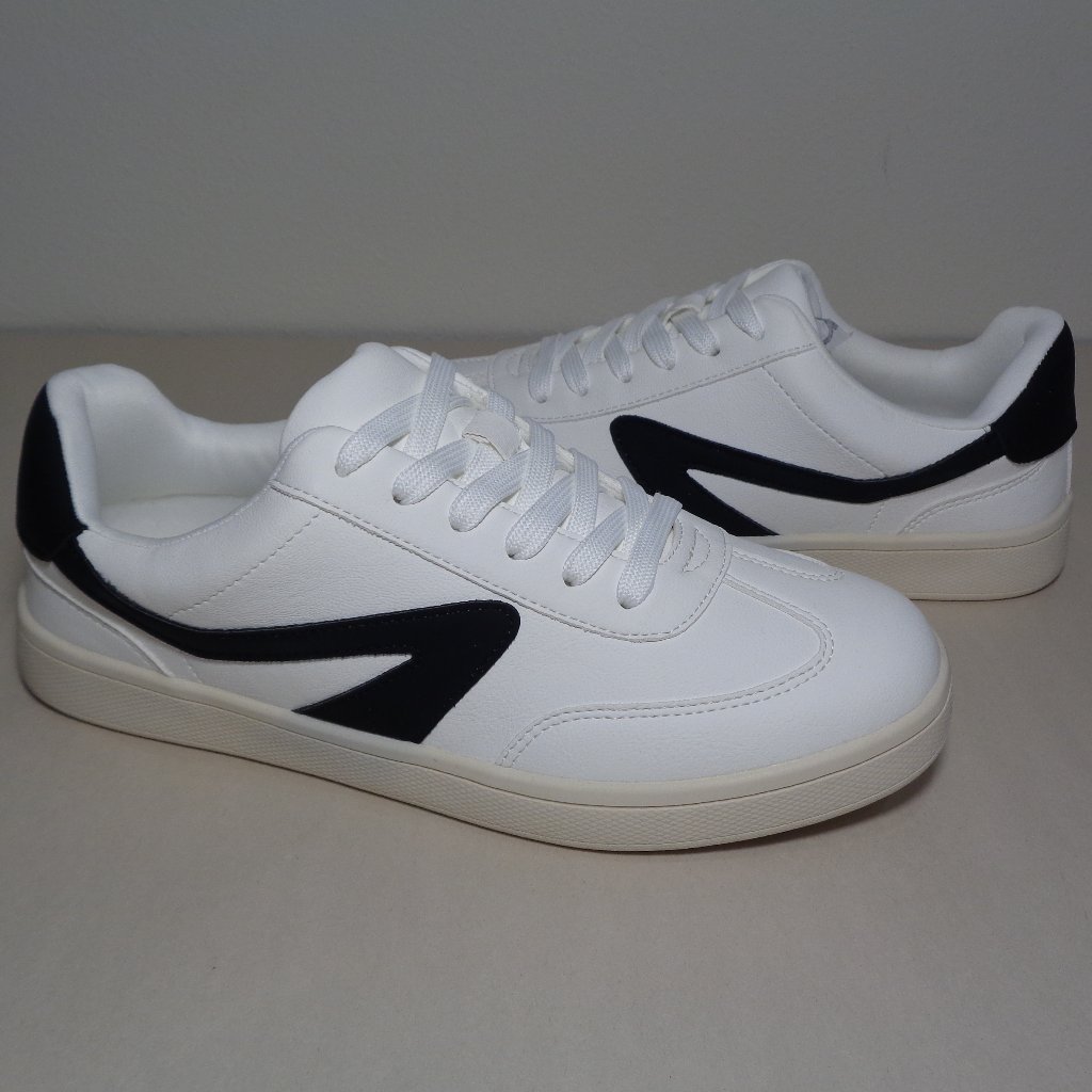 Dv Dolce Vita Size 7.5 M / Vasser / White Black / Sneakers / New Women's Shoes
